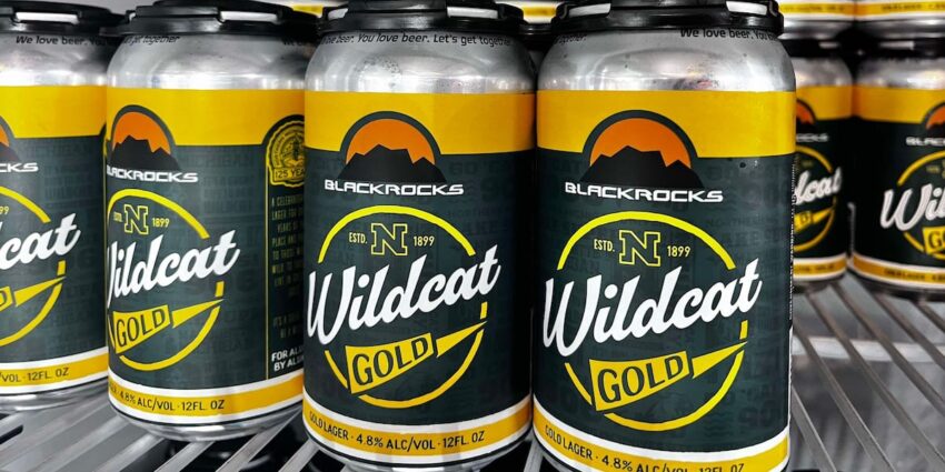 Pabrik Bir Blackrocks mengadakan pesta peluncuran bir NMU yang disebut 'Wildcat Gold'