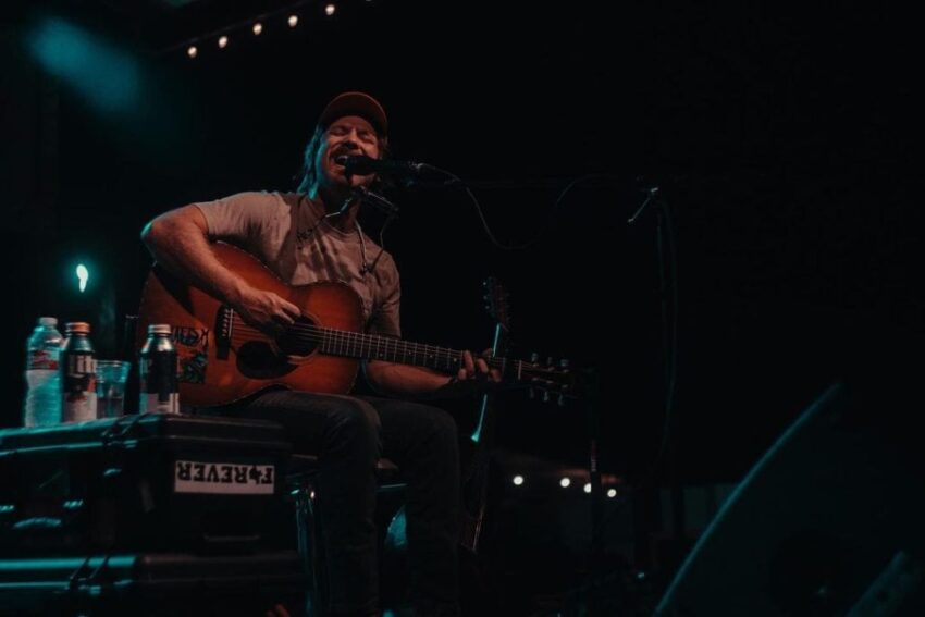 Whiskey Myers Akan Kembali Menggelar Tur Akustik Tahun 2024 yang Menampilkan Wade Bowen & Cody Canada